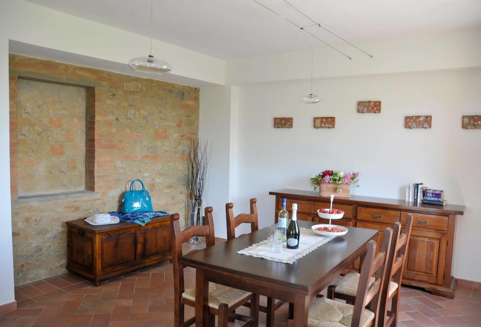 Agriturismo Renai E Monte Gambassi Terme Eksteriør bilde
