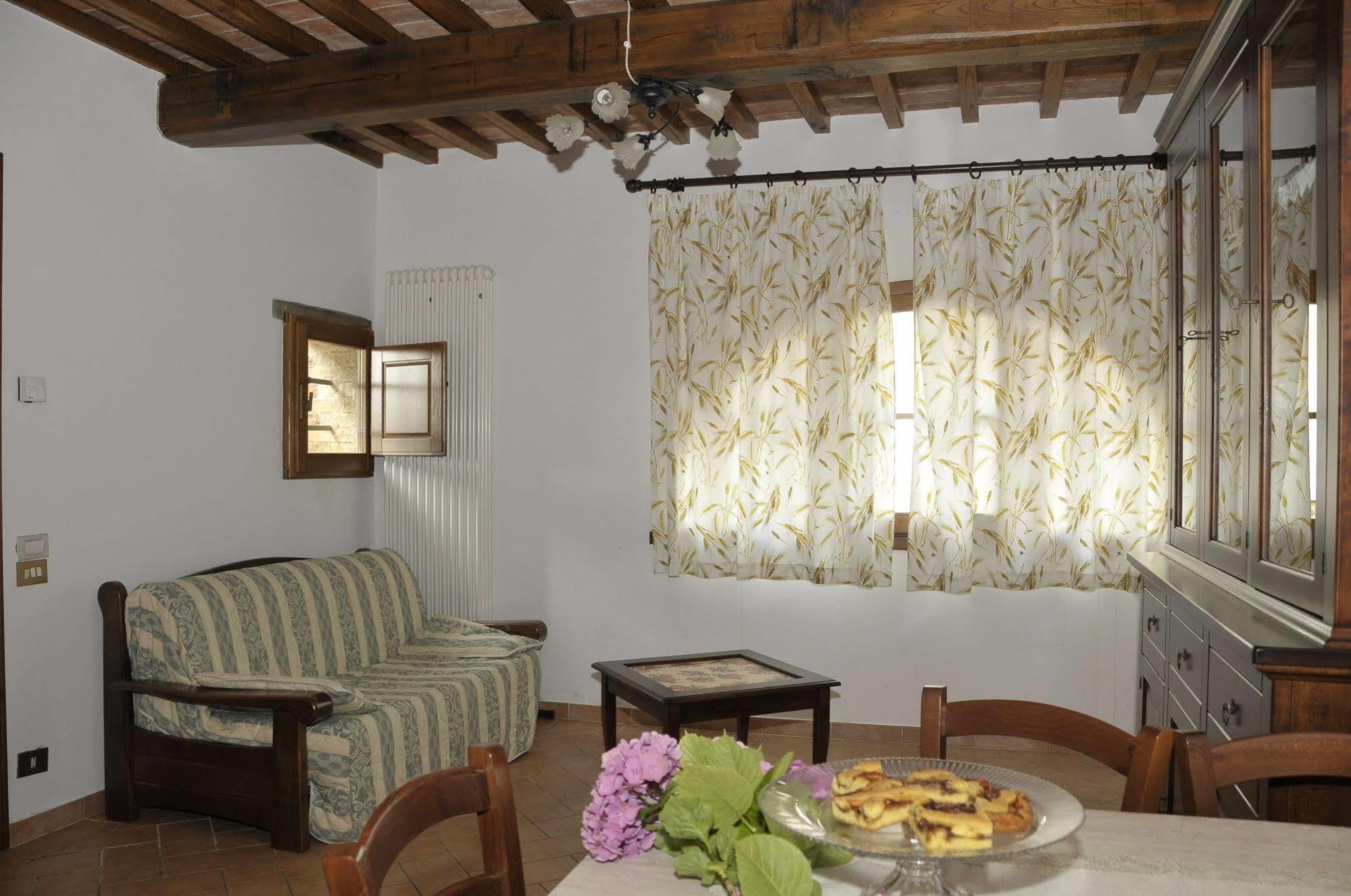 Agriturismo Renai E Monte Gambassi Terme Eksteriør bilde
